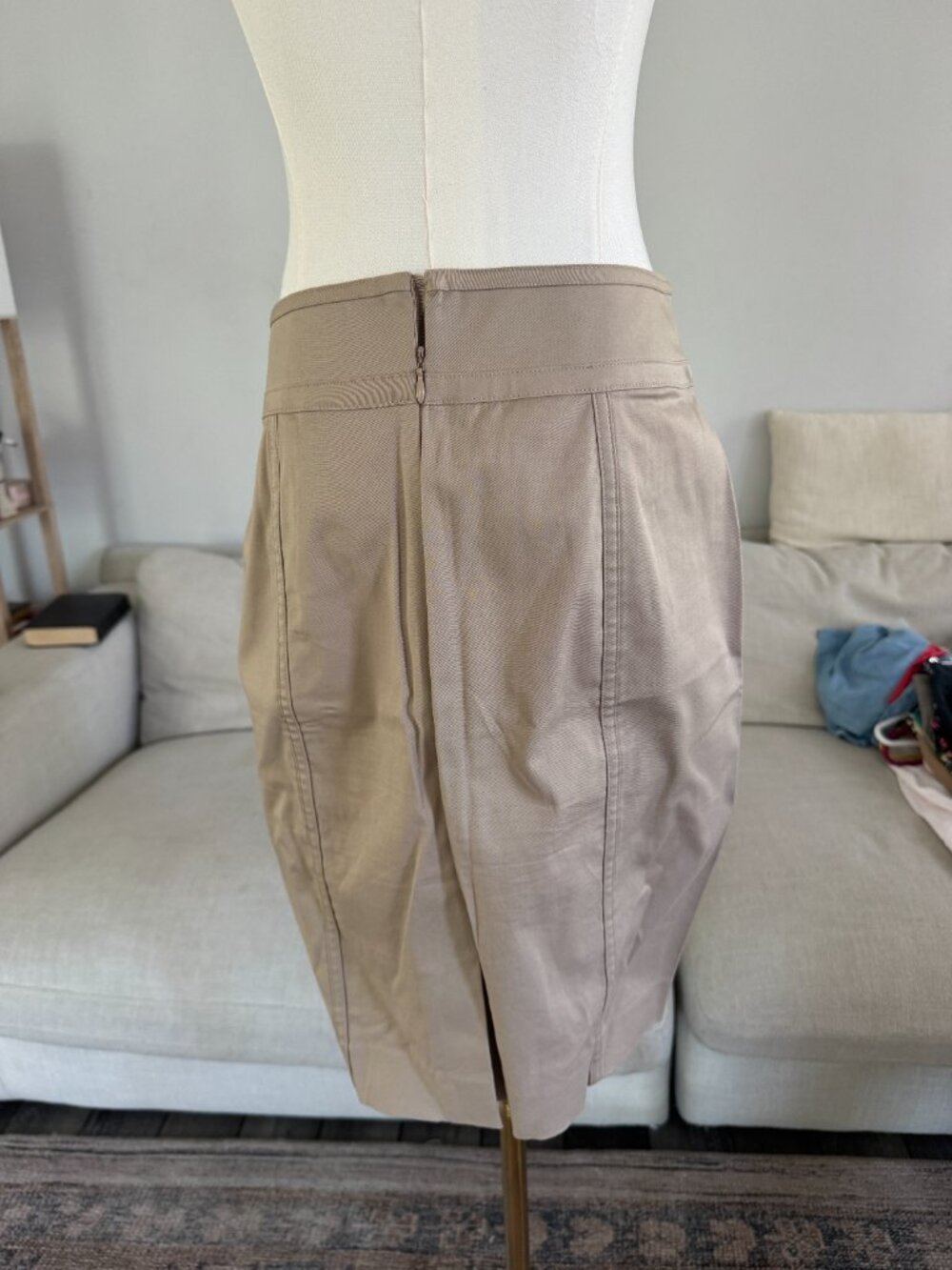 Ann Taylor Taupe Pencil Skirt (Size 4P) - Picture 2 of 3